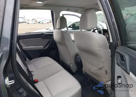 2015 Subaru Forester 2.5I Premium из США, поврежденный, VIN JF2SJADC7FH811385